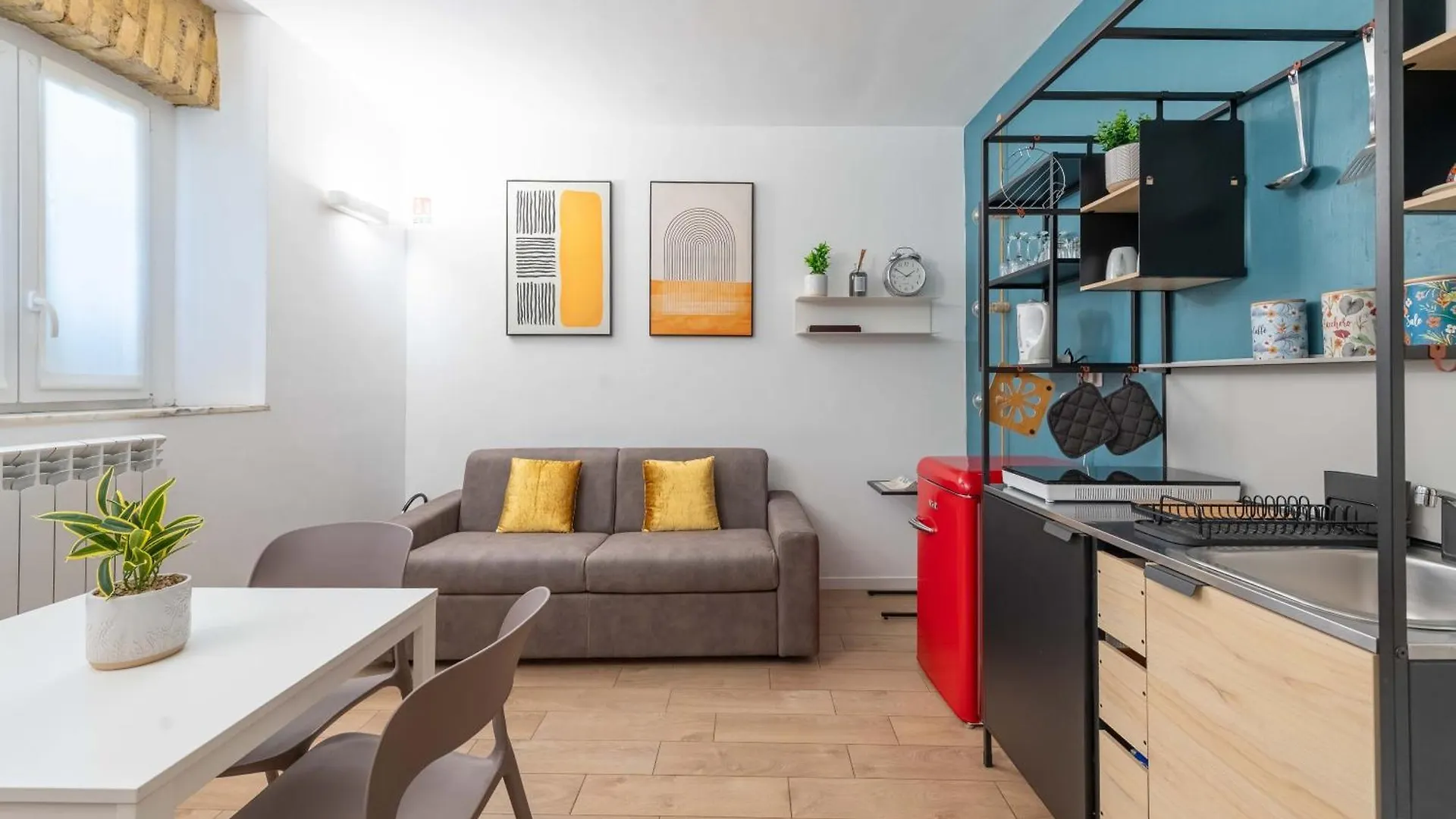 Suityrhome San Pietro 99 Roma